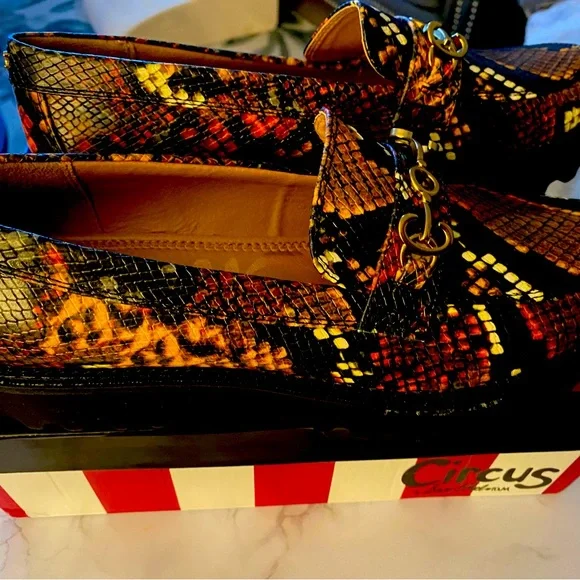 Circus by Sam Edelman | Shoes | Circus By Sam Edelman Snake Print 